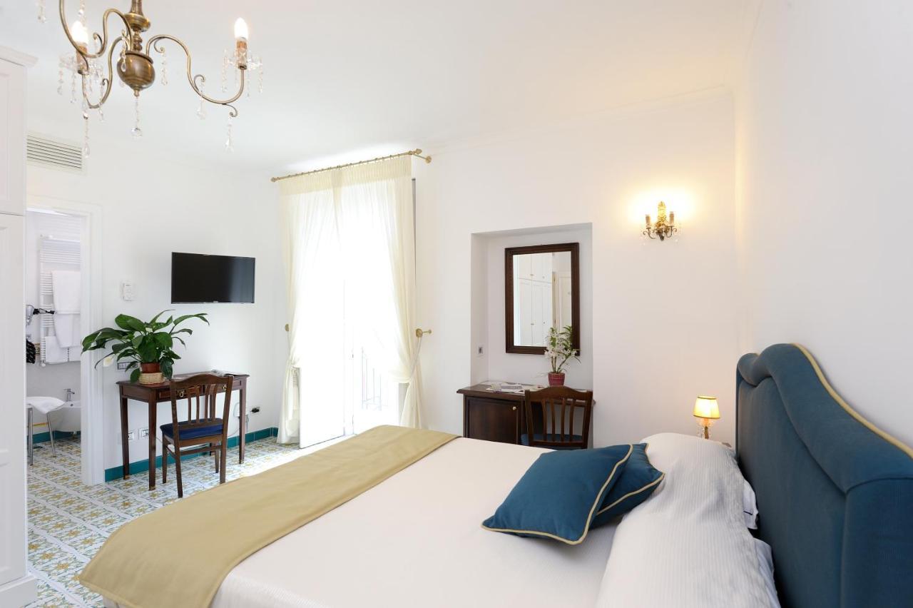 Boutique Gimagi Hotel Amalfi Exterior photo
